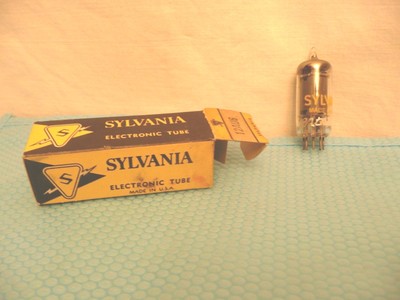 Sylvania 12AU6 TUBE VINTAGE OEM ORIGINAL BOX Tests GOOD