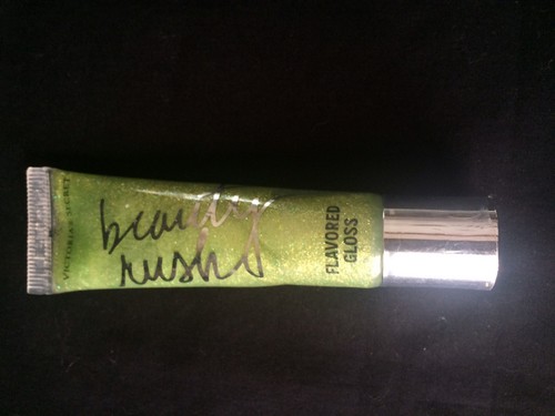 UPC 667536506064 product image for Victoria's Secret Flavored Lip Gloss Pucker Up New/sealed 13g/.46oz Full Size | upcitemdb.com