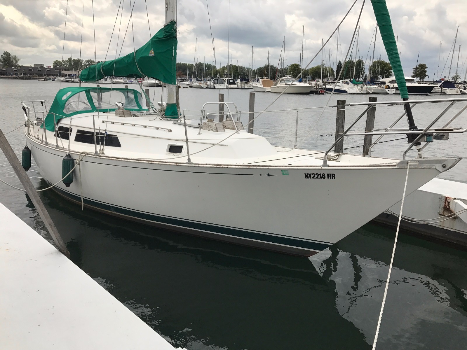 1983 C&C Landfall 35' Sailboat - New York