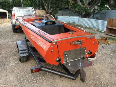 ski boat clinker v8 holden 308 80s fibreglass clinker ski boat called 