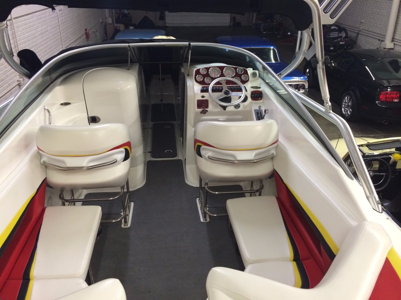 2011 Model 277 Islander Baja By Fountain Speed Boat