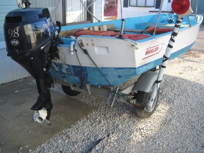 Boston Whaler 13'with 2006 Tohatsu 9.8 Fourstroke with Electric Start
