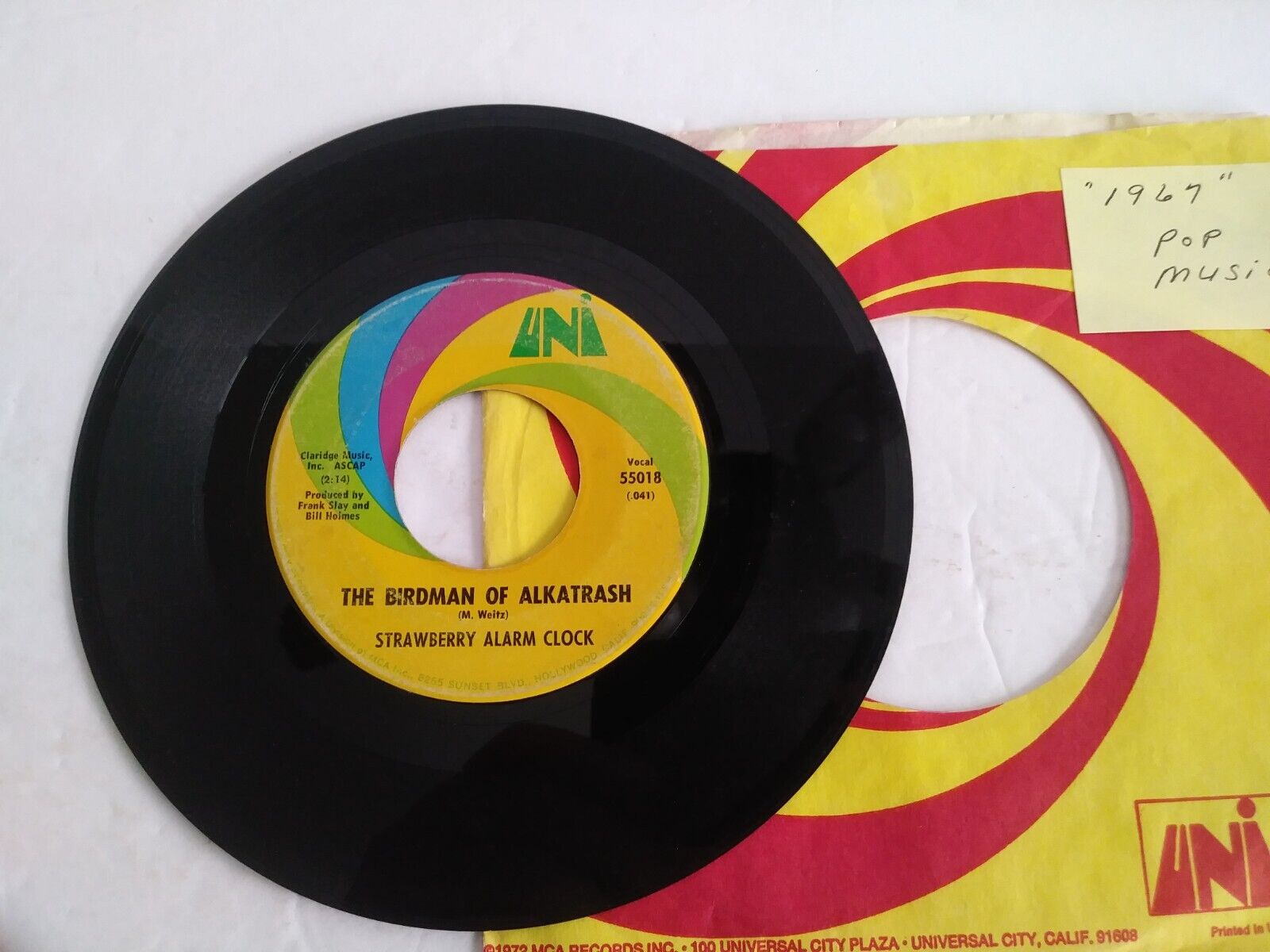 STRAWBERRY ALARM CLOCK 45 RPM UNI RECORDS--1967