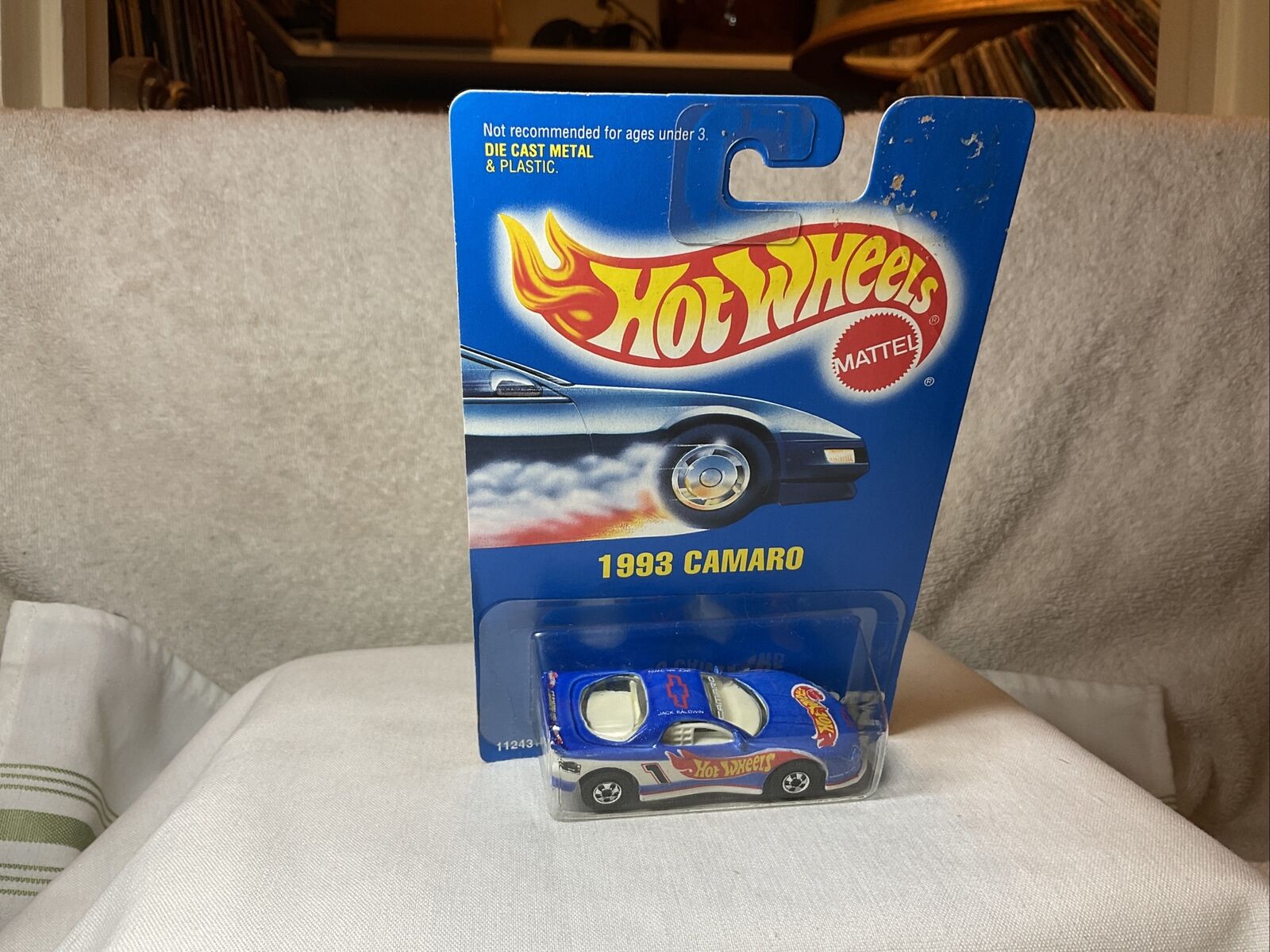 Hot Wheels Blackwall 1993 Chevy Camaro. Rare,HTF! '92 Blue Card. Collector #242.