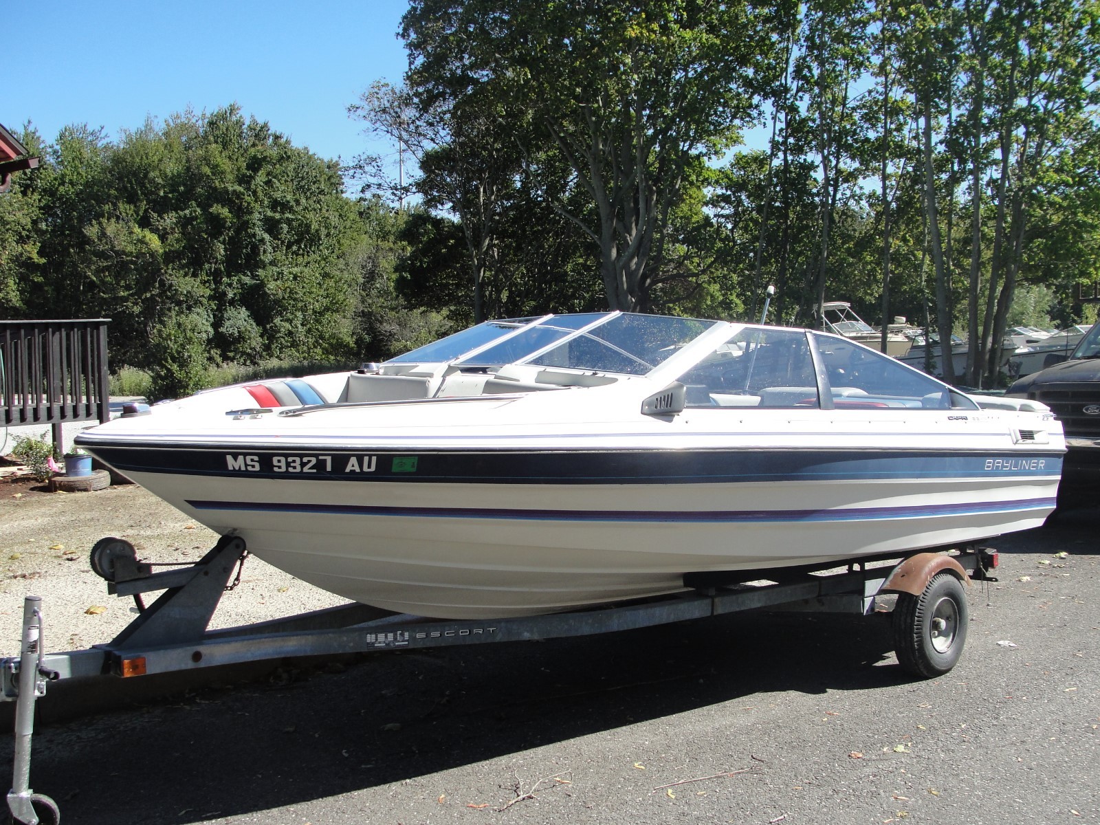 1987 Bayliner Capri 17 with 2.3L OMC Cobra - Freshwater Used with only 1 owner