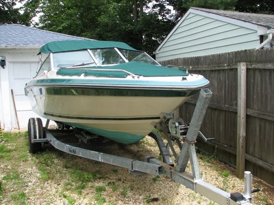 Sea Ray Bow Rider