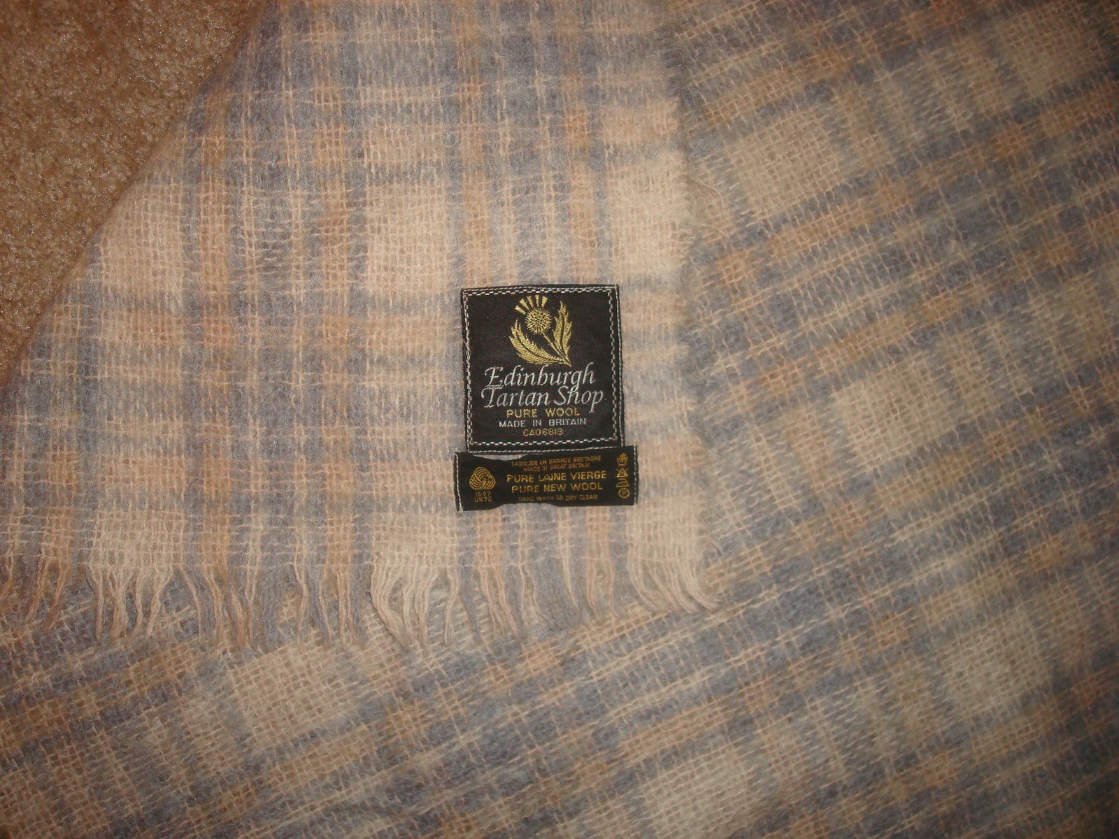 Edinburgh Tarten Shop Wool Throw  1