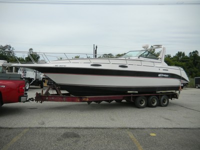 Cabin Cruiser