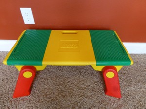 Lego-Yellow-Portable-Building-Table-folding-legs-2-sliding-plate 
