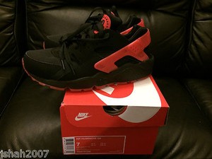Nike Huarache Black Size 6 Nike Huarache Black Size 6