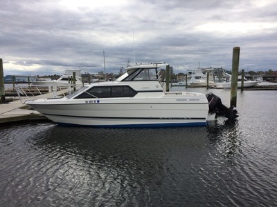 1998 Bayliner 2452 Express Cruiser outboard conversion Mercury Black Max 200