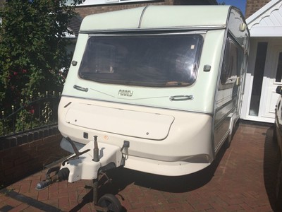 ABBEY GT212 CARAVAN 