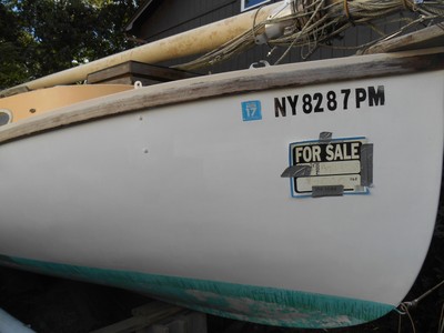23 FT CAT BOAT