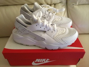 Nike Air Huarache Triple White Ebay Nike Air Huarache Triple White Ebay