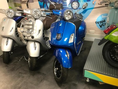 Piaggio Vespa GTS