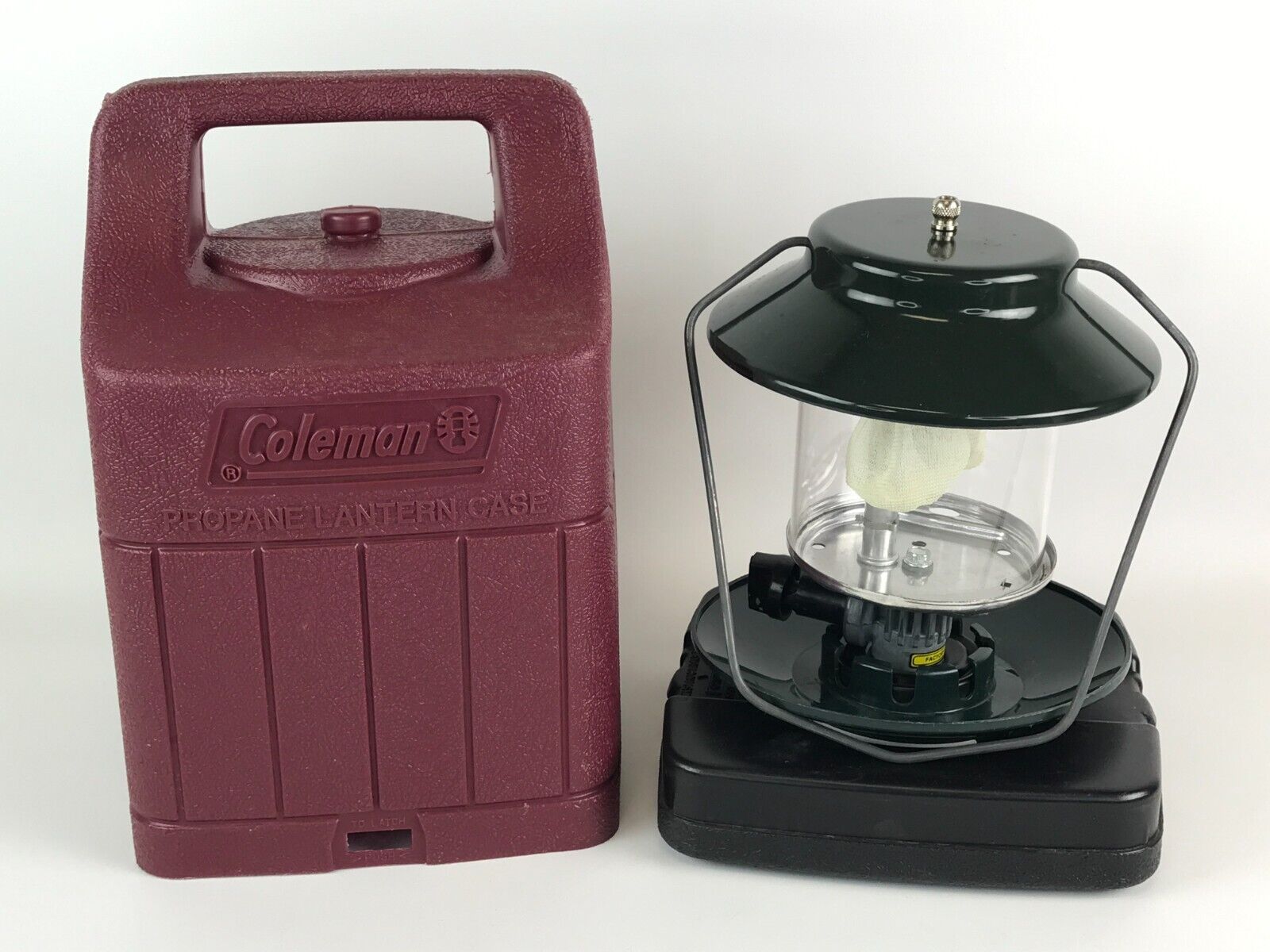Coleman Propane Lantern Model 5152 W/ Base and Hard Case Factory Reconditioned