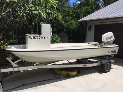 1991 Boston Whaler 15, 2001 70hp Johnson very low hours
