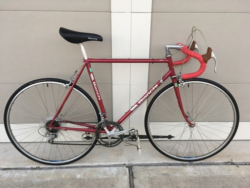 **VINTAGE** 1986 Bianchi Brava “Bianchosa” Racing Road Bike 55cm