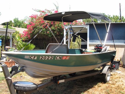 aluminum fishing boat