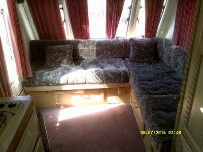 Compass Connoisseur 490/5 Caravan 5 birth 