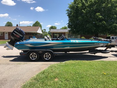 2013 Triton 20XS