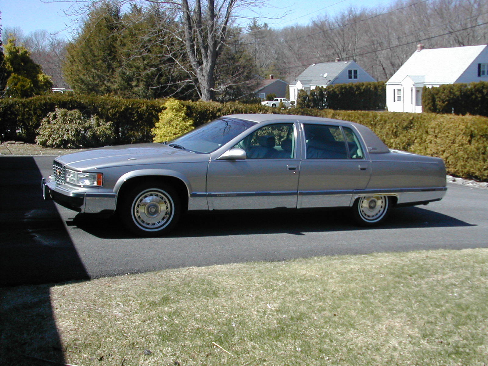 43K mile Texas Fleetwood - Great color too!! $_57