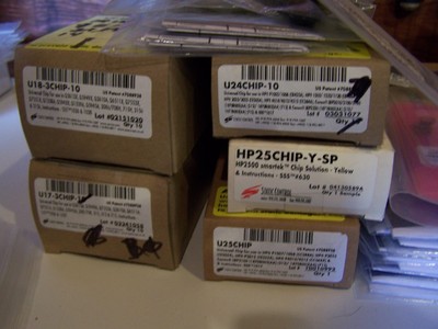 HP toner  reset chip lot.  50 plus chips !  Static control / uninet /graphic tec