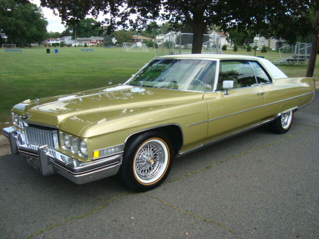 Image 1 of Cadillac: DeVille Gold…