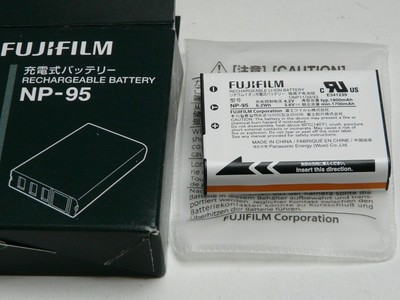UPC 074101025811 product image for Fuji Fuji Np-95 Lithium Ion Battery For F30 | upcitemdb.com