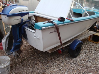 vintage boat 1960 aqua queen