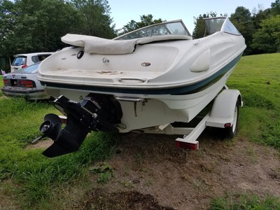 2000 Bayliner Capri