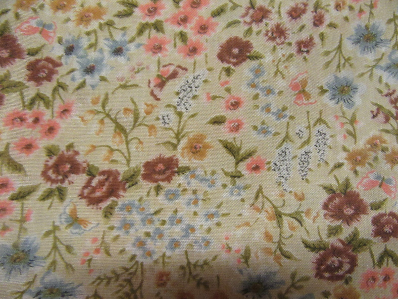 Vintage VIP Cranston Fabric from Duckwall's - 45