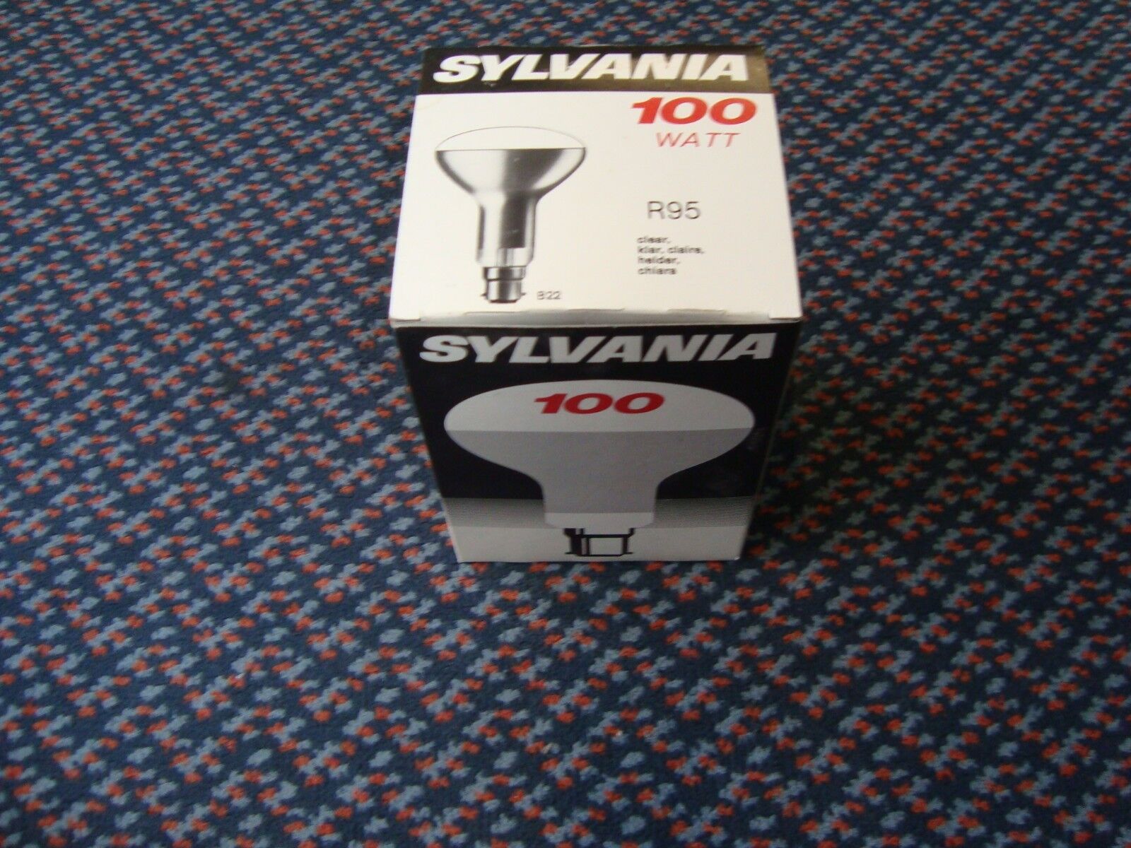 SYLVANIA 100 WATT R95 Reflector bulb YELLOW stagelight