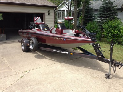 1992 Nitro Bass Boat dual console 180 fish and ski 115 hp Evinrude Tracker