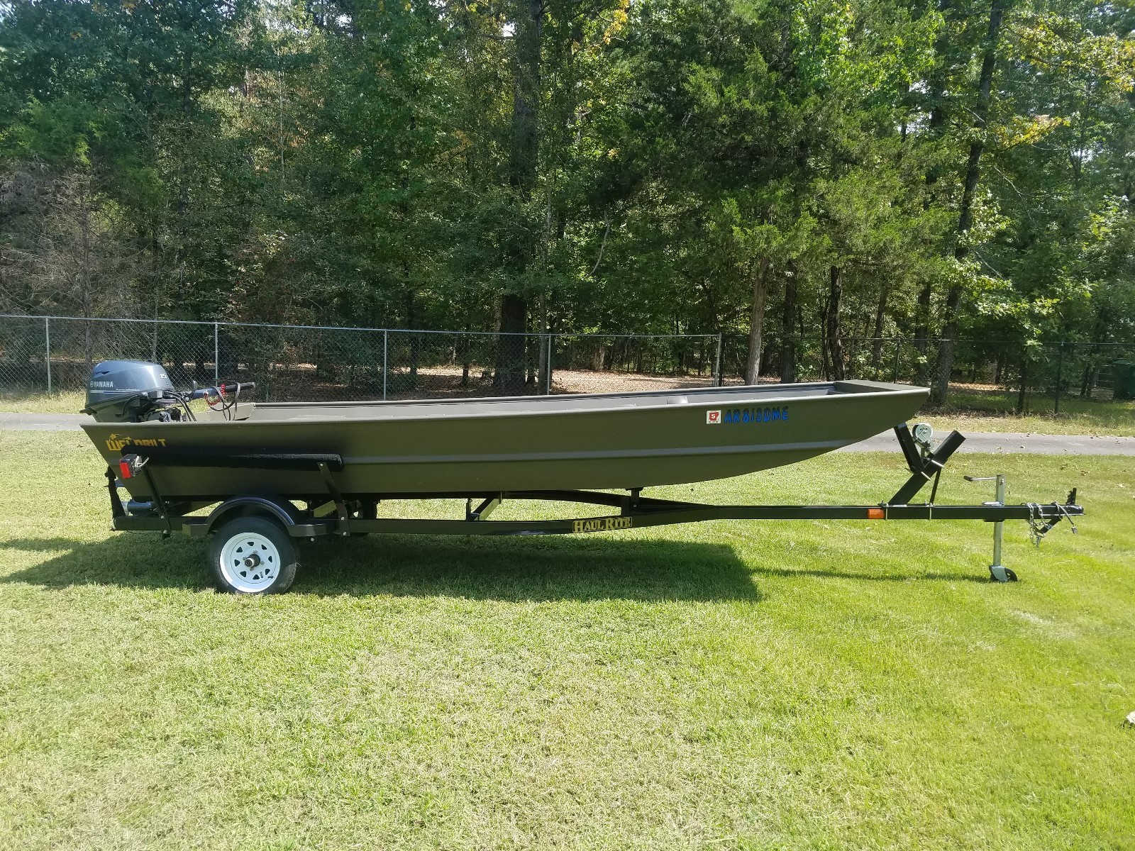 WeldBilt Commercial Boat w/Trailer