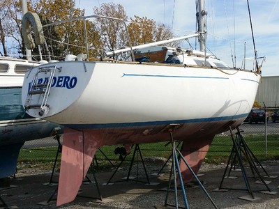1975 Ranger 28 - launch included, FRESHWATER BOAT