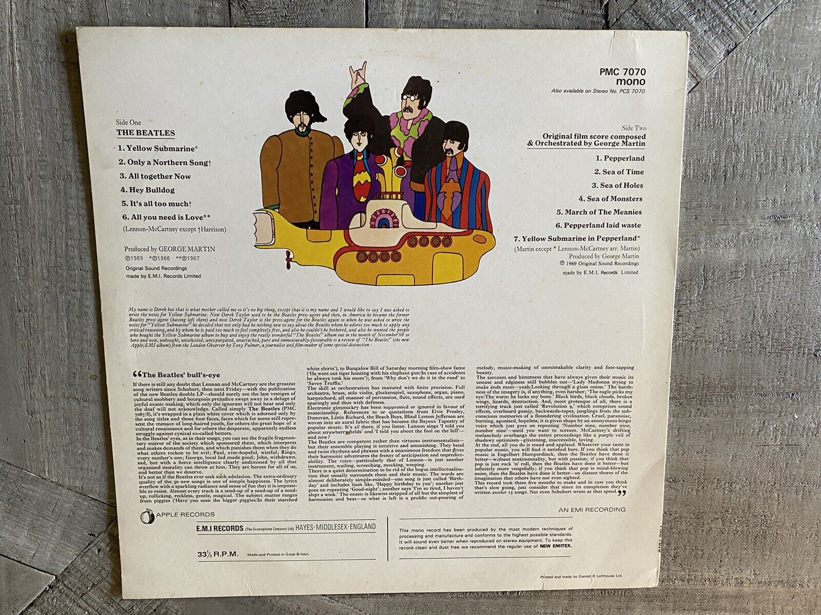 Stunning The Beatles Yellow Submarine LP Apple PMC 7070 1st Mono Pressing