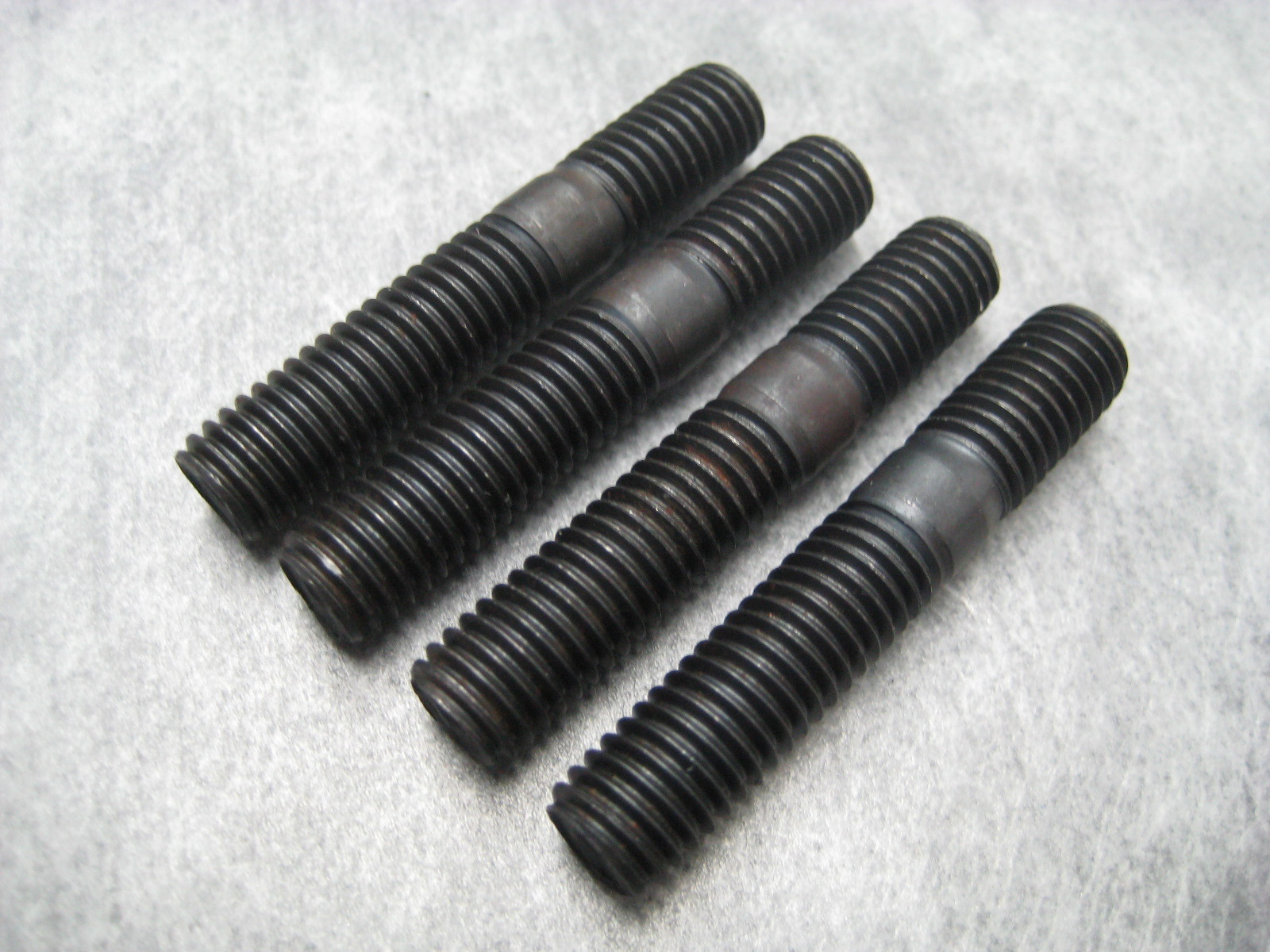 8mm Exhaust Manifold Stud M8x1.25 Pack of 4 Studs Ships Fast! eBay