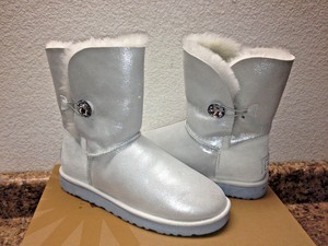 Ugg Bailey Button Bling Ebay Ugg Bailey Button Bling Ebay