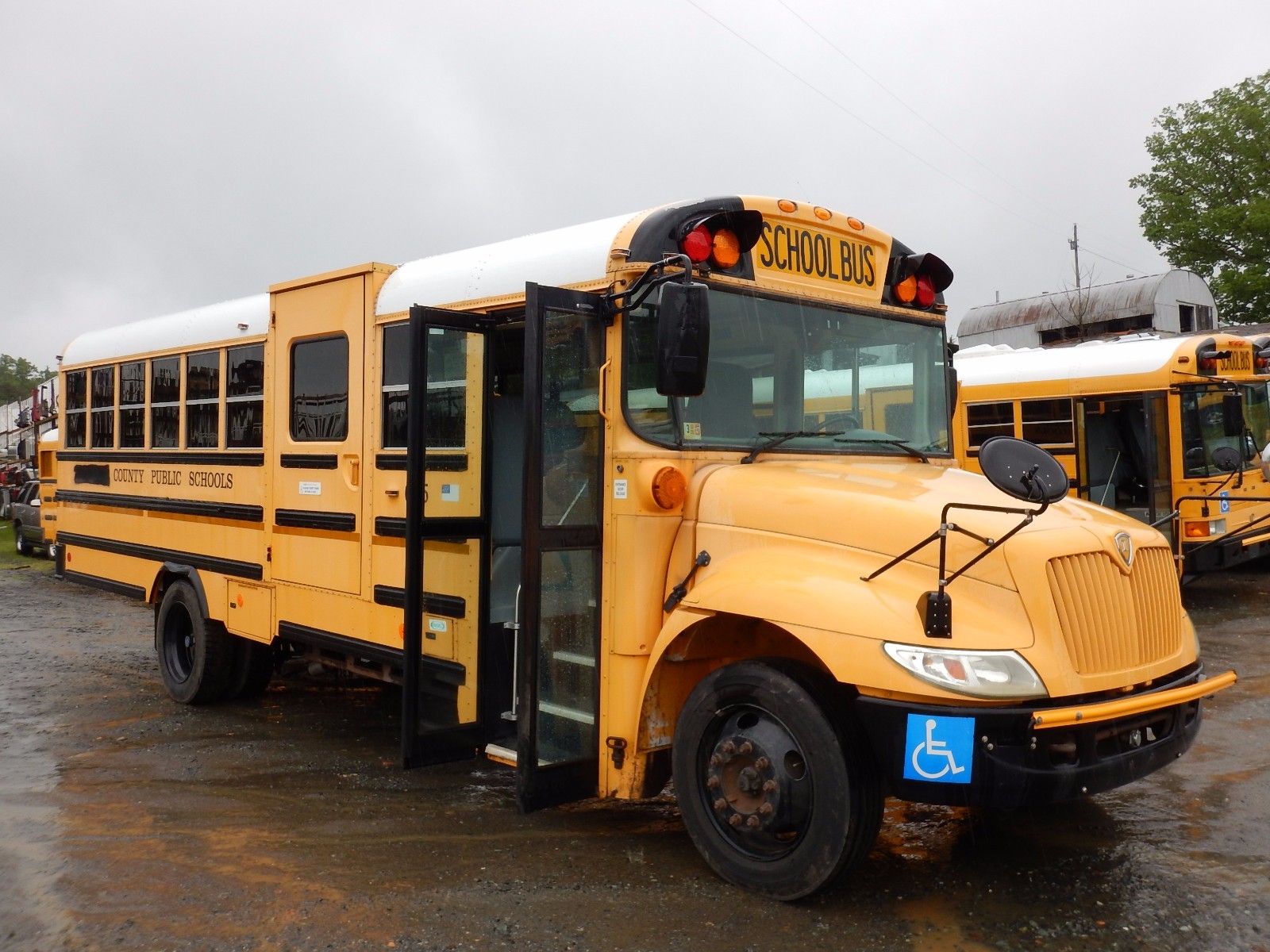 2007 International School Bus Dt466 Allison At Air Brakes A/c Chair Lift - Used ...1600 x 1200