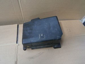 PEUGEOT 206 2004 UNDER BONNET ENGINE BAY FUSE BOX COVER ... peugeot 206 under bonnet fuse box 