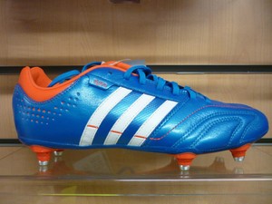 scarpe chiodate calcio