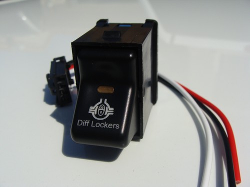JEEP TJ WRANGLER DIFFERENTIAL LOCKER SWITCH NEW ITEM | eBay jeep electric locker differential wiring diagram 