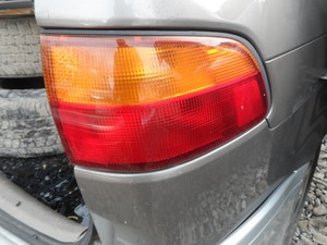 1999 Toyota sienna tail light assembly