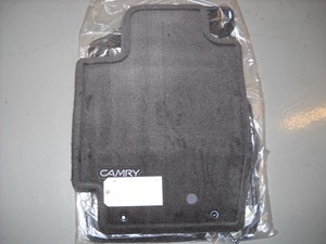 2006 Toyota camry carpet floor mats