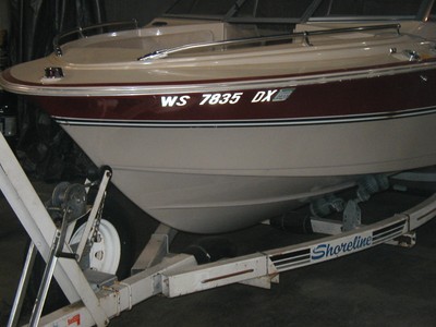 1986 LARSON 17 ' FOOT BOAT SUMMERIZED BY LOCAL BOAT SHOP READY TO PUT IN WATER