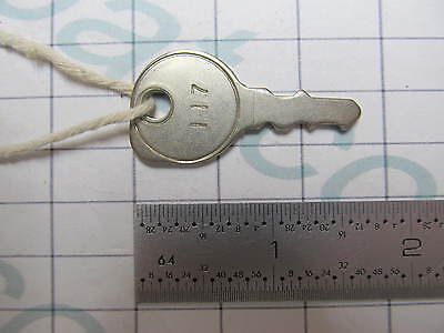 30431117 Mercury Mariner Mercruiser Marine Ignition Switch Key 117