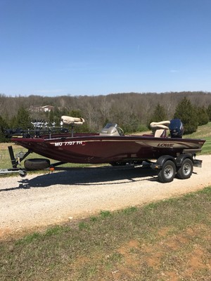 '02 Lowe 180W Bass Crappie Boat
