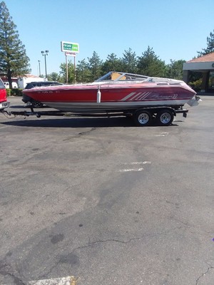 22 ft. Sea Ray pachanga