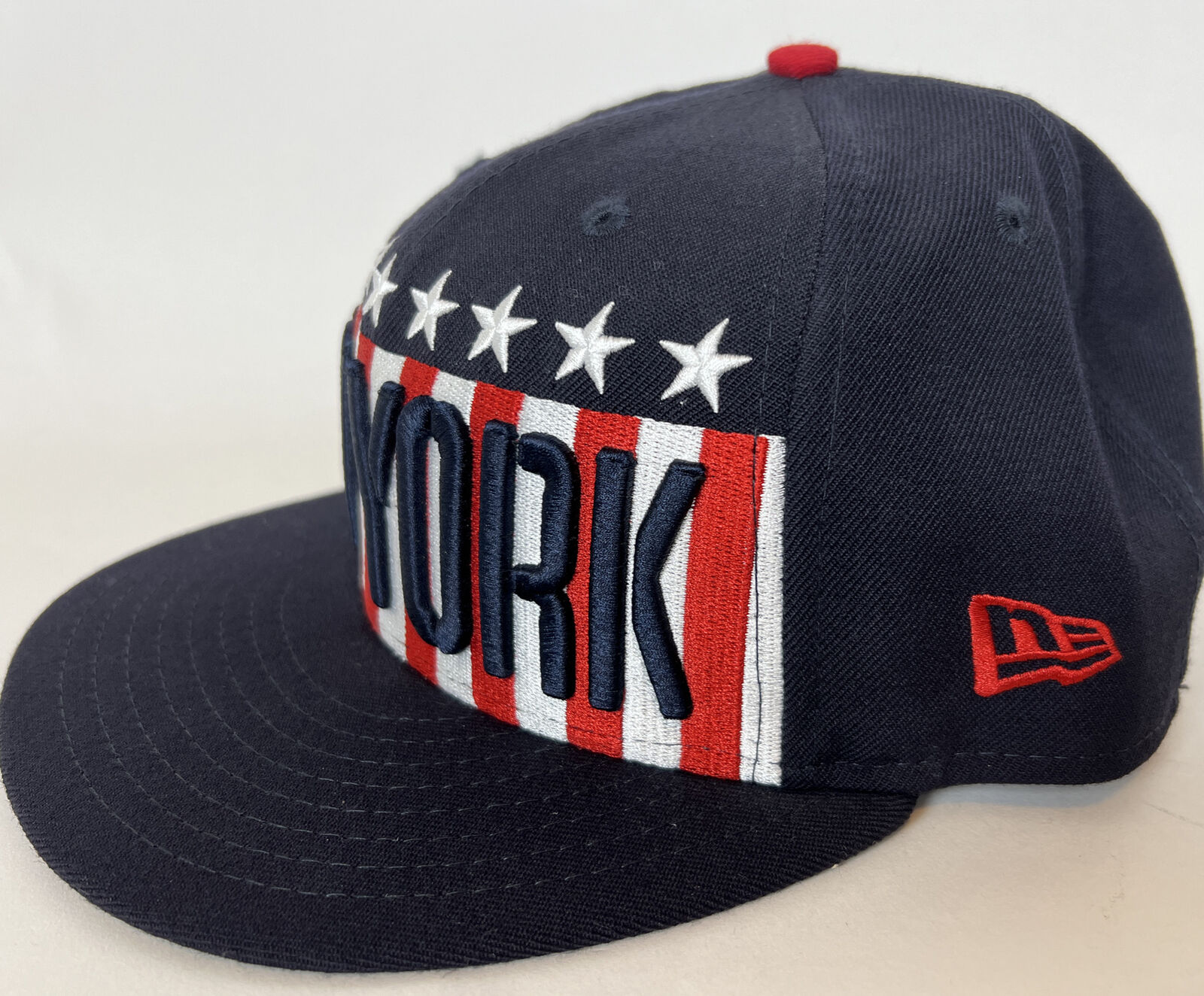 New Era Fitted Wool Hat Cap 7 1/4 New York Yankees Flag RARE Heavy Stitching